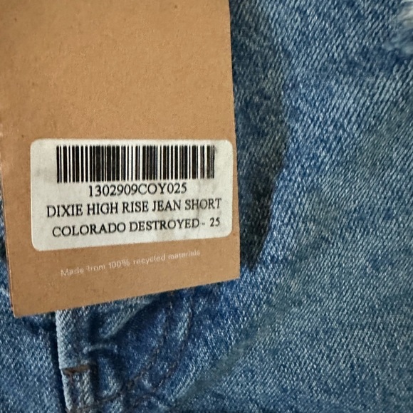 REFORMATION-Dixie High Rise Jean shorts- Colorado blue, size 25 NWT. - Picture 9 of 14